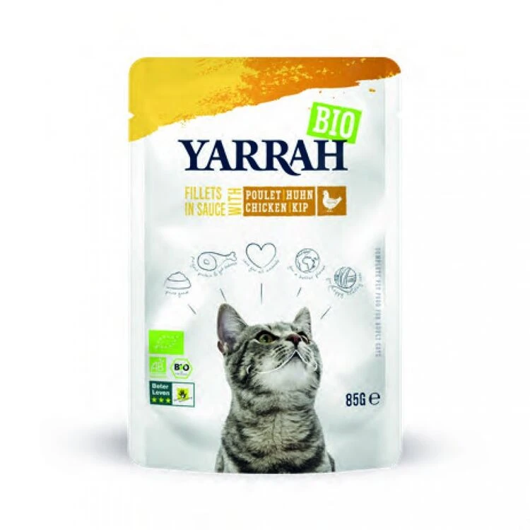 14 X Yarrah Organic Cat Fillets With Chicken In Gravy 85g
