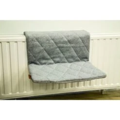 Beeztees Radiator Bed Jersey Grey 40x30x25cm