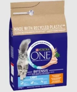 Purina One Light Adult Dry Cat Food Chicken And Wheat 2.8kg