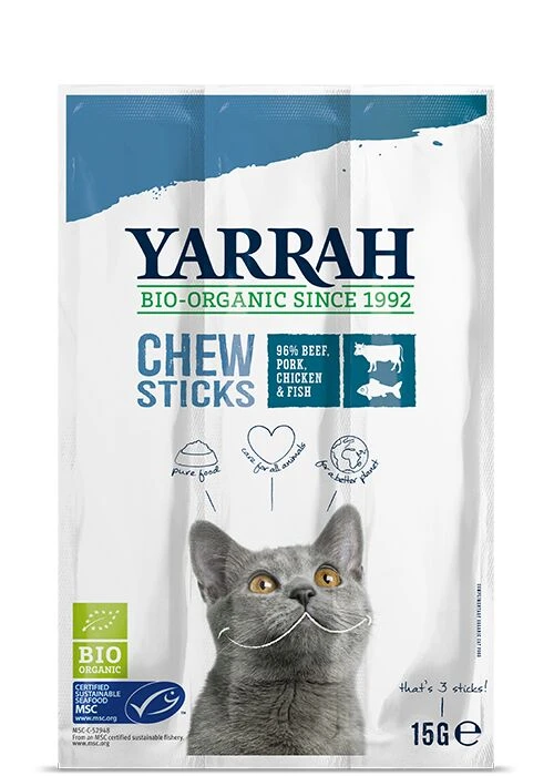 25 X Yarrah Organic Cat Chew Sticks Fish With Spirulina & Seaweed 15g